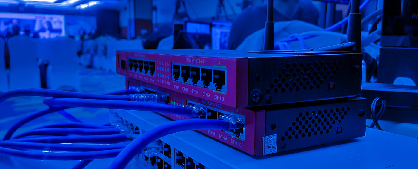 Sewa Router Mikrotik dan Access Point Unifi | Foundations Platform F20 31 Sewa Router Mikrotik dan Access Point Unifi di Jakarta