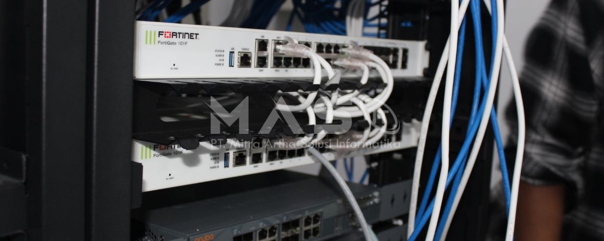 Perbedaan Firewall dan Antivirus untuk Keamanan IT Korporat